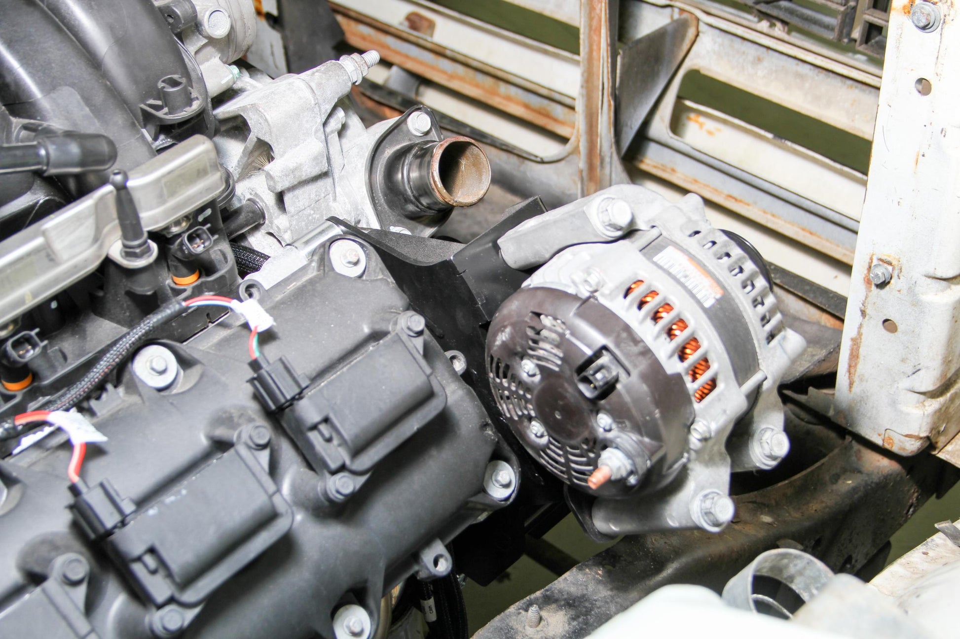 Gen III Hemi Alternator Relocation Bracket Fits Mopar Factory Alternator Moves Alternator Outward & Upward for Extra Clearance on Right Side of Engine Use with Factory Mopar Alternator Holley-15
