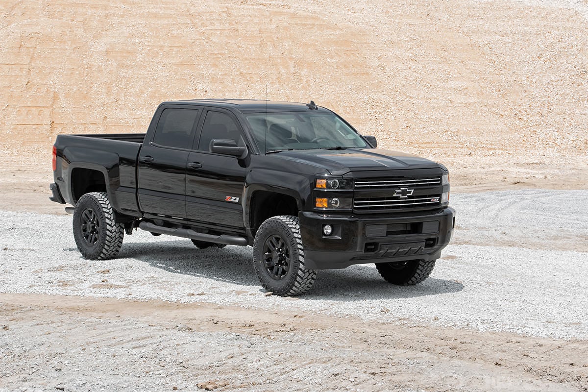3.5 Inch Lift Kit w/ Overloads Red Silverado/Sierra 2500HD/3500HD (11-19) Rough Country-2
