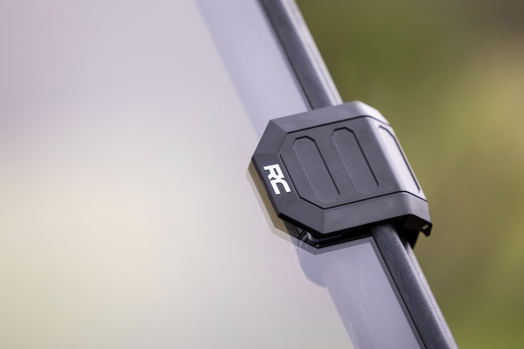 Full Windshield Scratch Resistant Yamaha Rhino 450 (06-08)/Rhino 660 (04-07) Rough Country-4