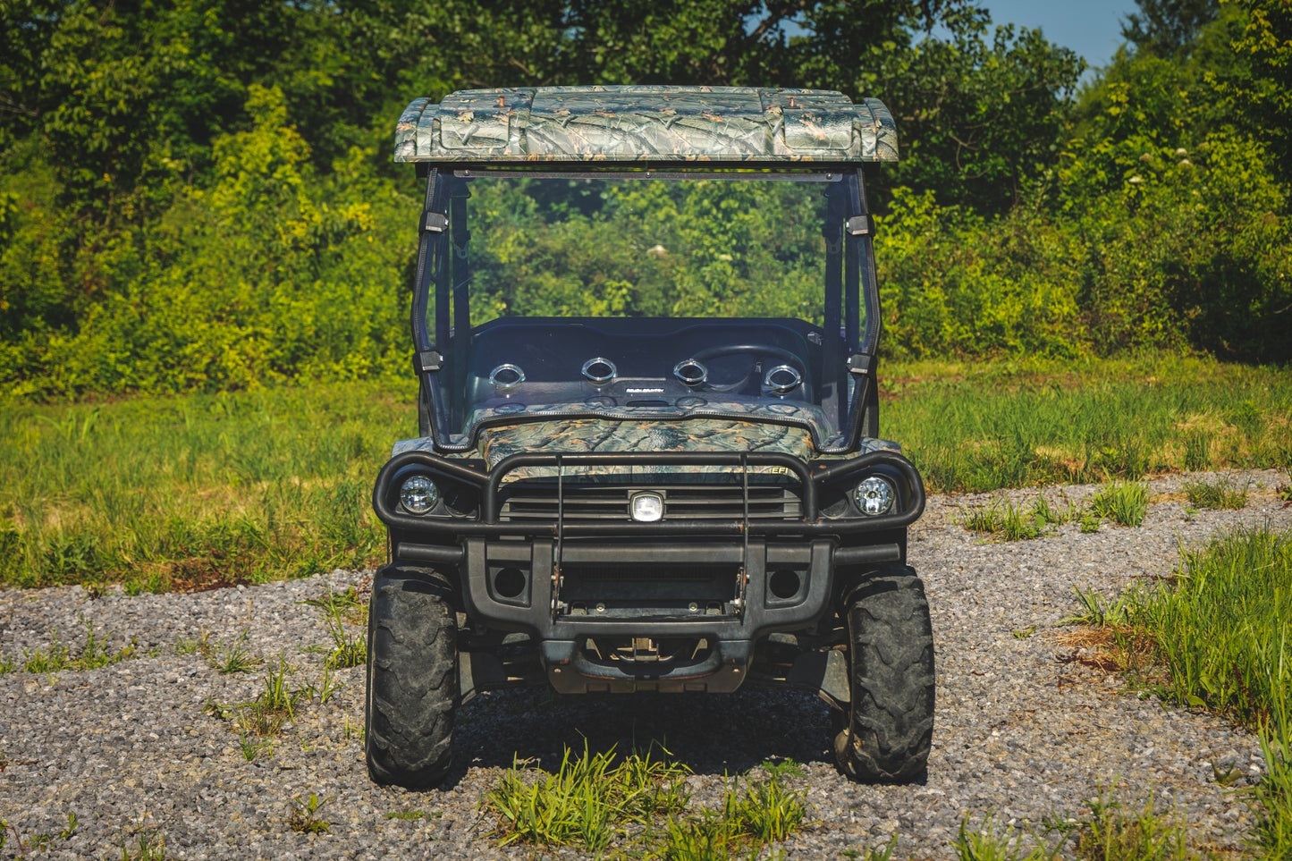 Vented Full Windshield Scratch Resistant John Deere Gator XUV 625/Gator XUV 850 Rough Country-5