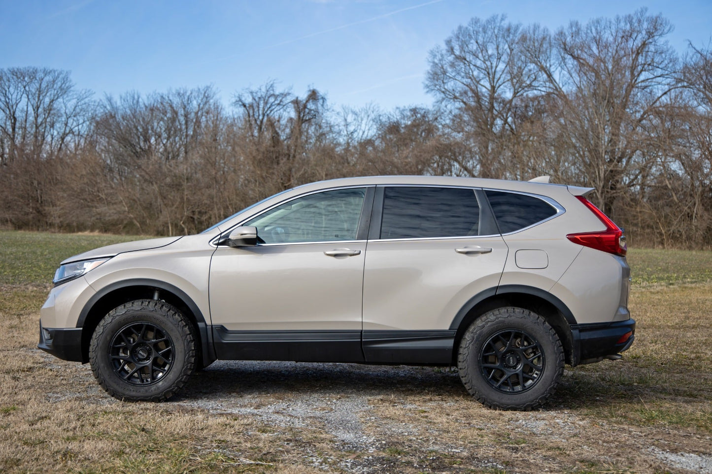 2 Inch Lift Kit N3 Struts Honda CR-V 4WD (2017-2020) Rough Country-3