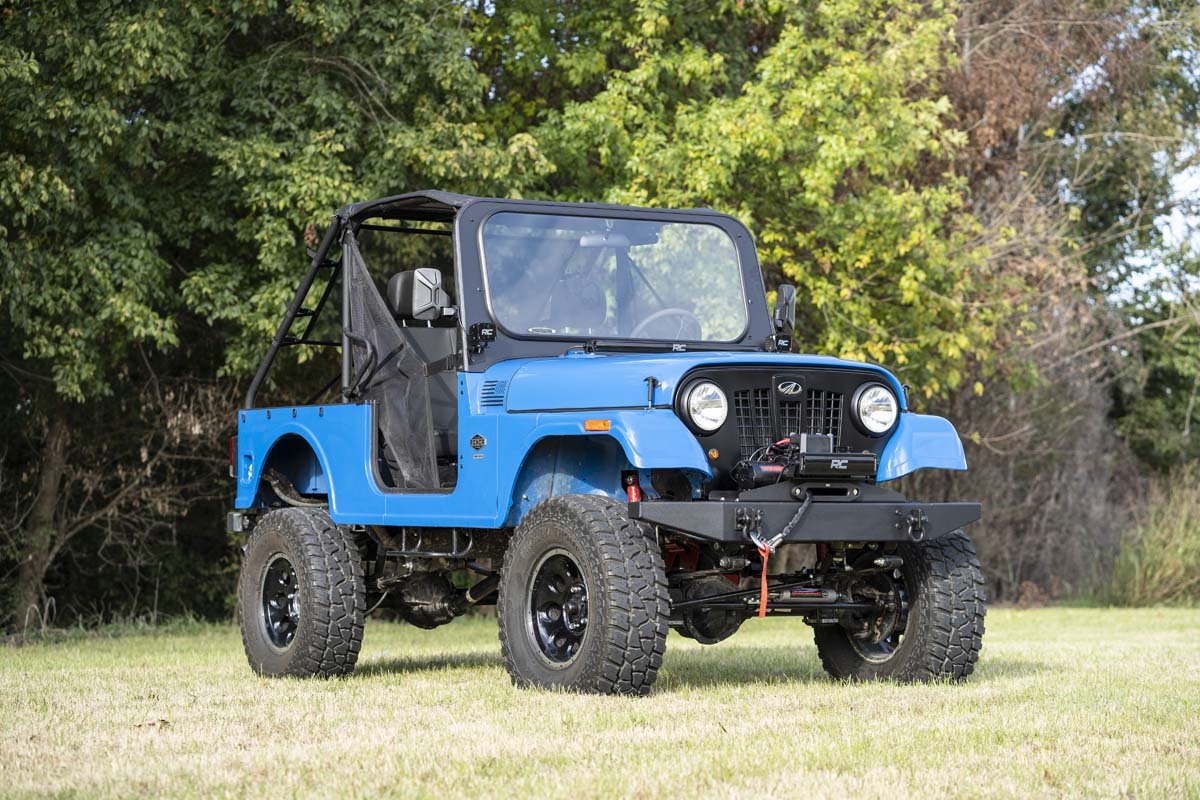 Mahindra 30 Inch LED Hood Kit Black Series 19-20 Roxor Rough Country-2