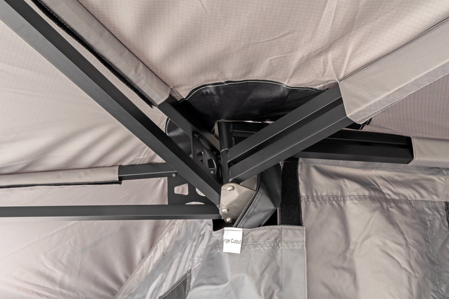 270 Degree Awning Drivers Side Rough Country-3