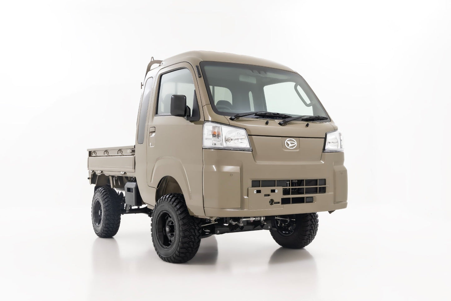 4.5 Inch Lift Kit Daihatsu Hijet Jumbo 4WD (2014-2023) Rough Country-1