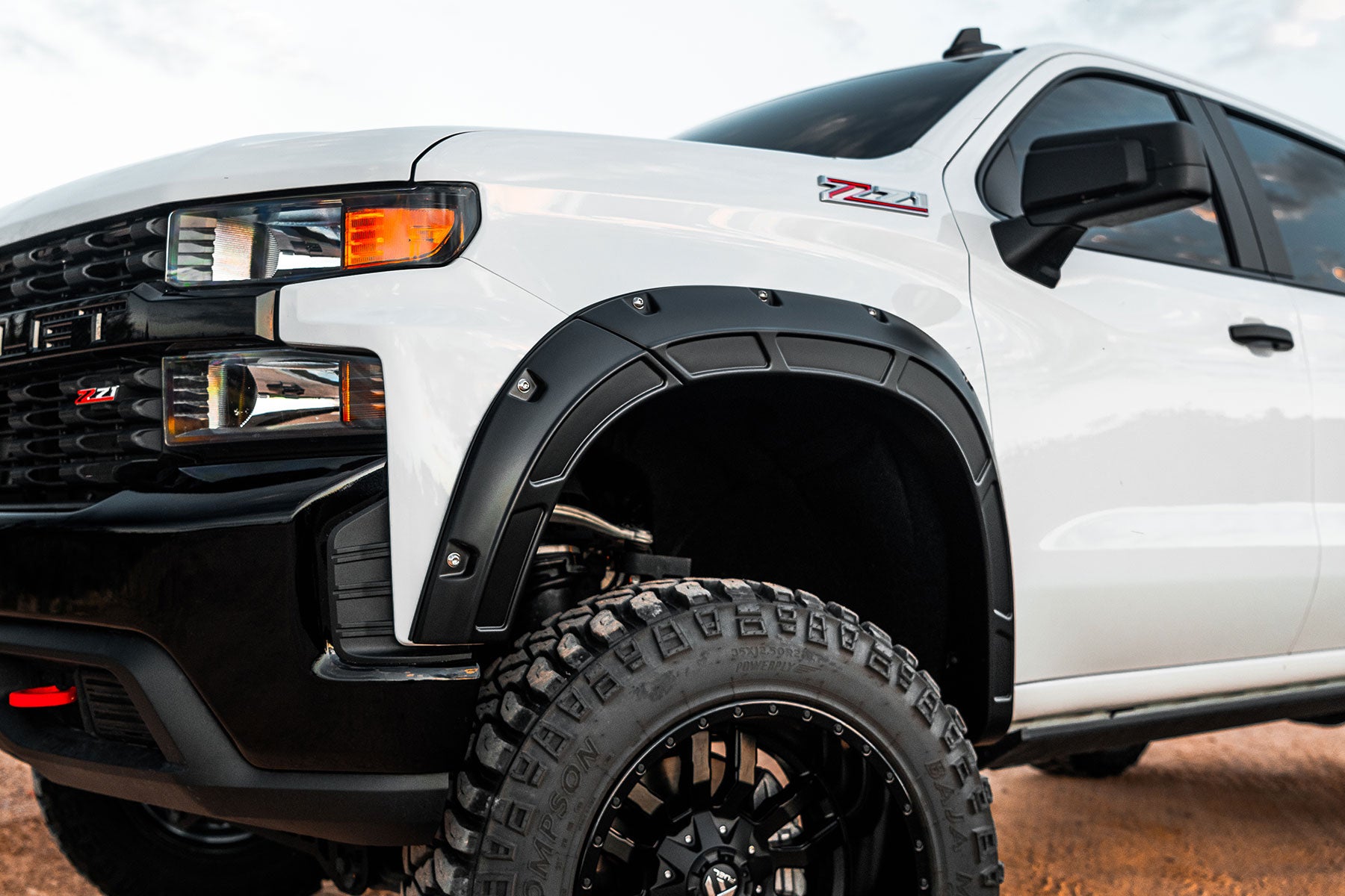 Rough Country Defender Pocket Fender Flares Gloss Black Chevy Silverado 1500 2WD/4WD (19-23) Rough Country