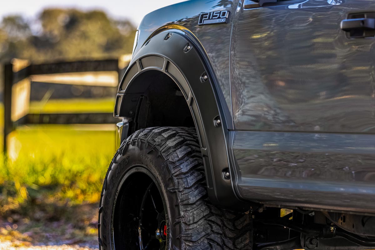 Rough Country Defender Pocket Fender Flares Flat Black Ford F-150 2WD/4WD (15-20) Rough Country