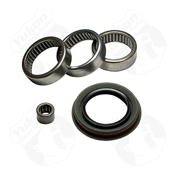 Yukon Gear & Axle Axle Bearing And Seal Kit For GM Yukon Gear & Axle