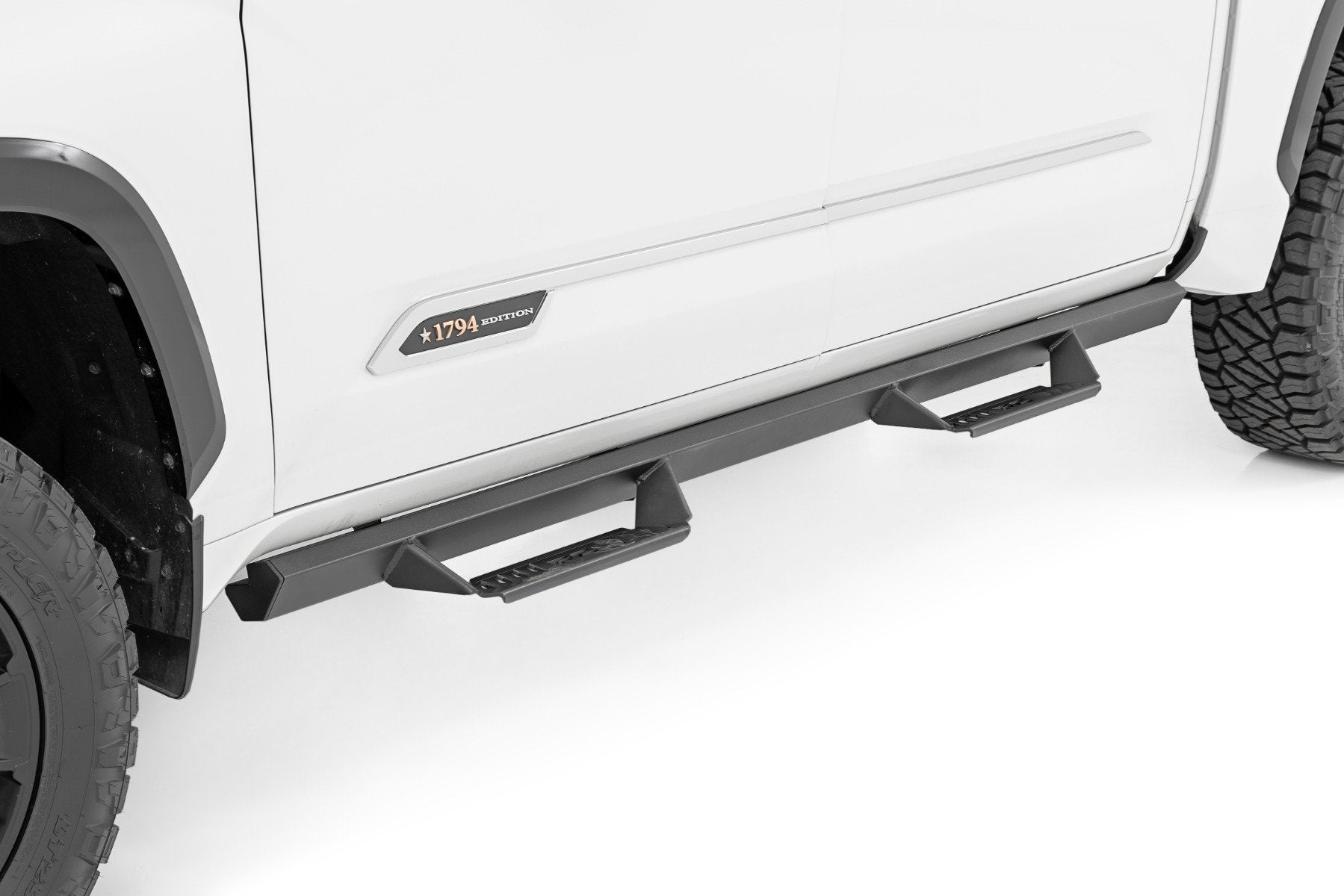 Rough Country AL2 Drop Steps Crew Cab Toyota Tundra 2WD/4WD (22-23) Rough Country