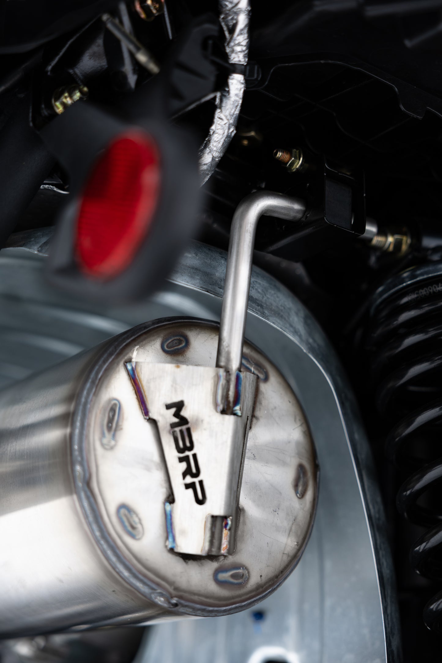 25-Up Can-Am Outlander 850/1000R 6-Inch Single Slip-on System, Dual Outlet with CF Tips, Performance Series MBRP-4