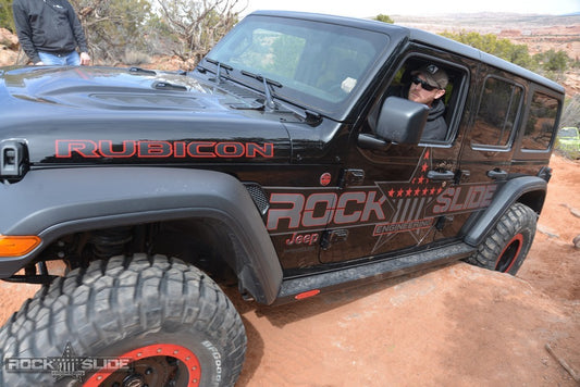 Rock Slide Engineering Step Slider Skid Plate Kit for 18-Pres Jeep JL 4 Door Rock Slide Engineering