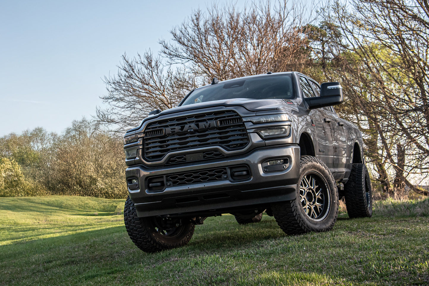 25-26 Ram 2500 4WD (Diesel) 4 Inch Radius Arm Lift Kit, 2.5 Inch Rear Lift, Coil Spring - Fox 2.0 IFP Performance Series Shocks BDS Suspension