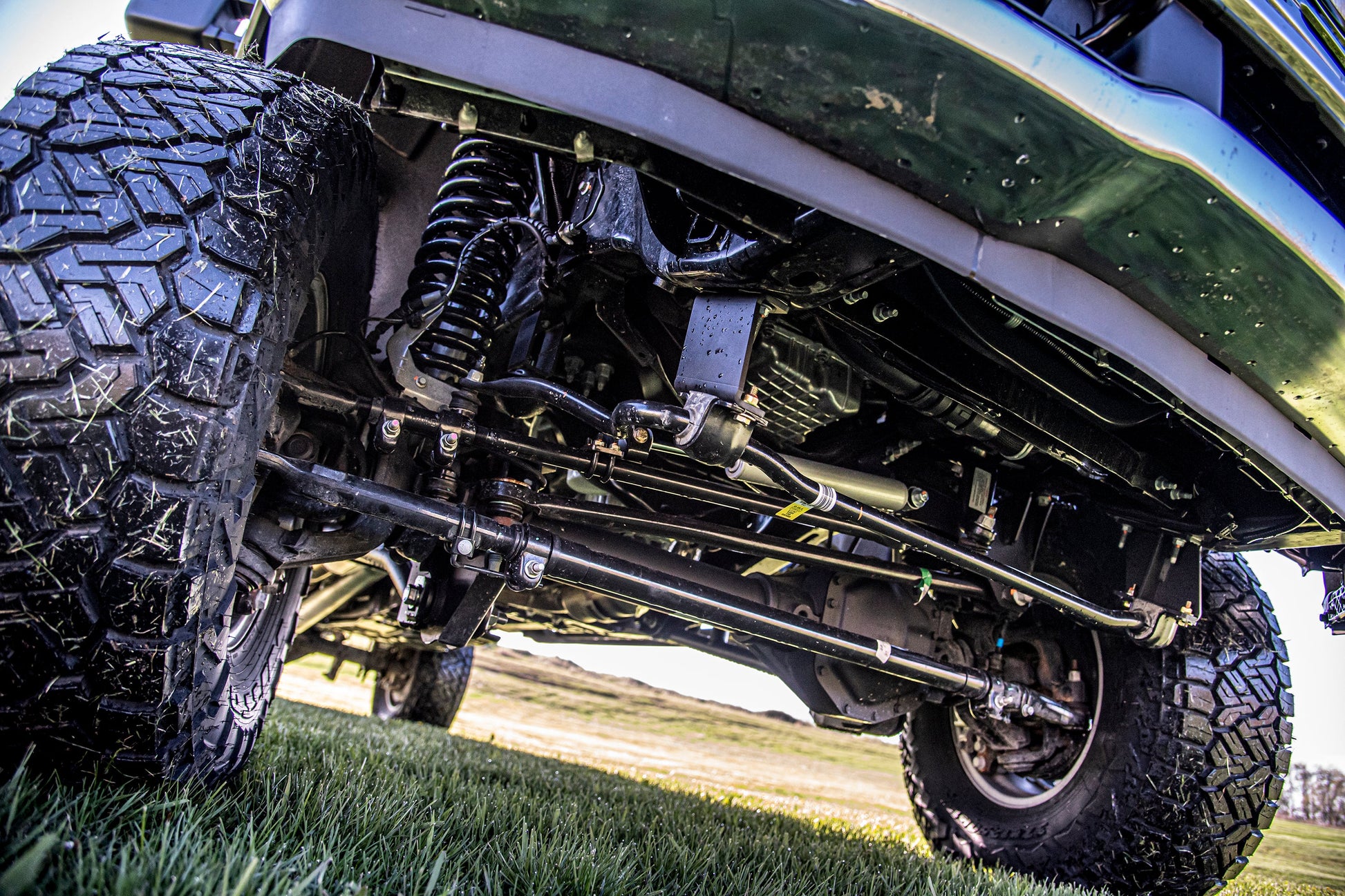 23-26 Ford F-250/F-350 Super Duty 4WD 5 Inch 4-Link Lift Kit, 3 Inch Rear, Block, Diesel - NX2 Nitro Series Shocks BDS Suspension