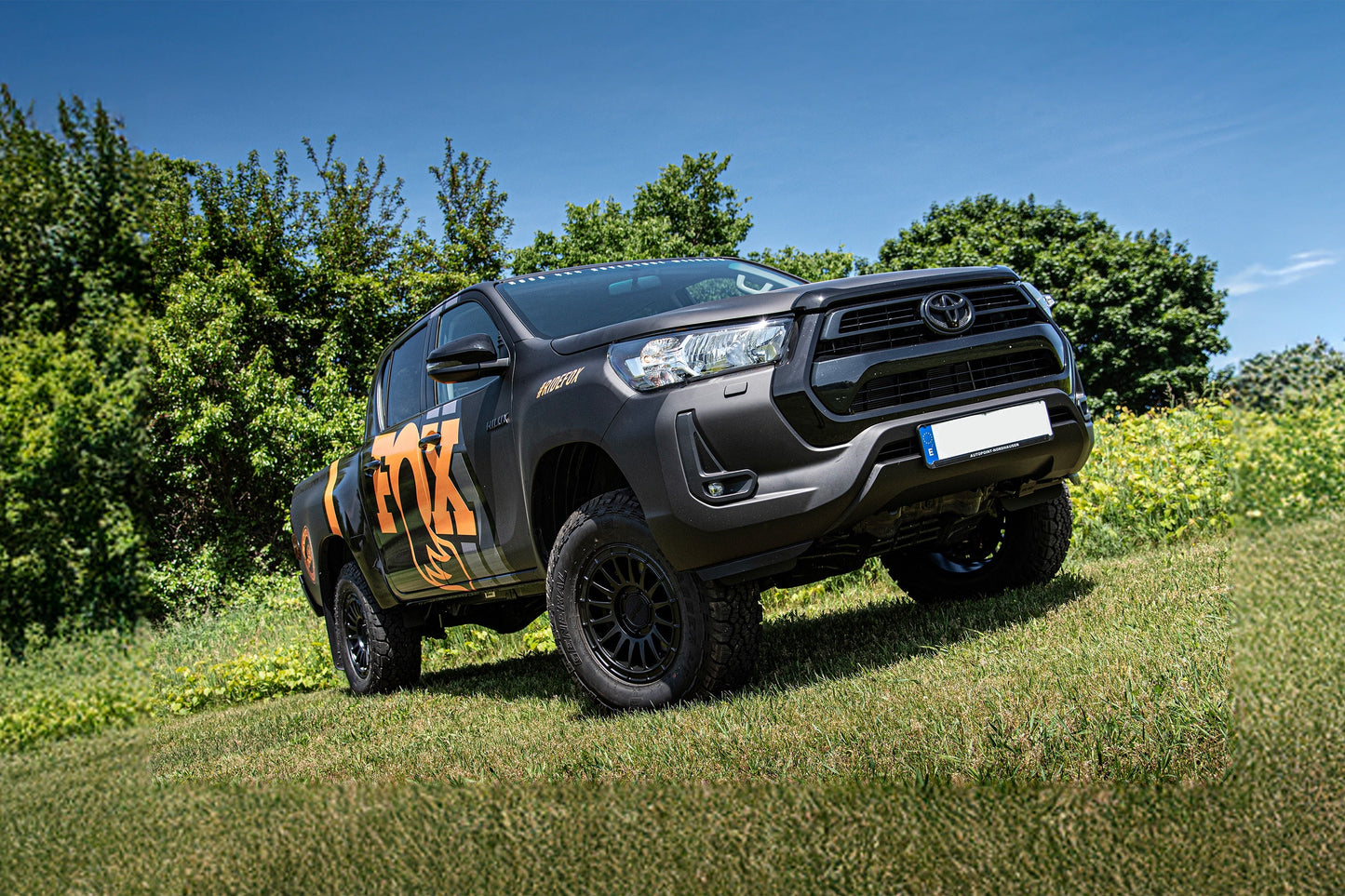 16-23 Toyota Hilux Performance Lift 2 Inch Front, 1 Inch Rear, Block - 2.5 Performance Series HTO C/O, 2.5 Performance Series BDS Suspension