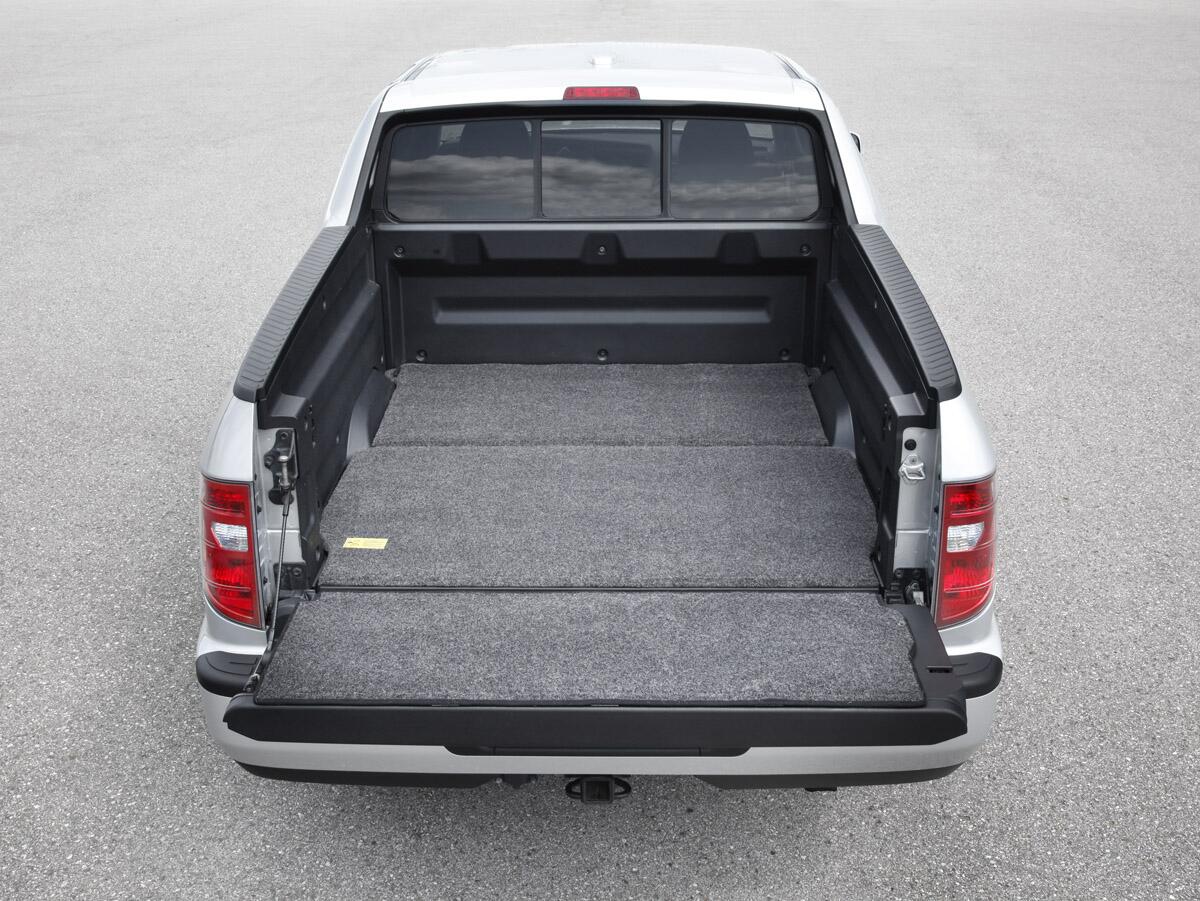 Bedmat For Spray-In Or No Bed 17+ Ridgeline (2Pc Flr Accom Full Use OF Trunk) 3/4 Inch Thick For Use w/Spray On Bed Liner And Non Liner Applications Charcoal BedRug-2