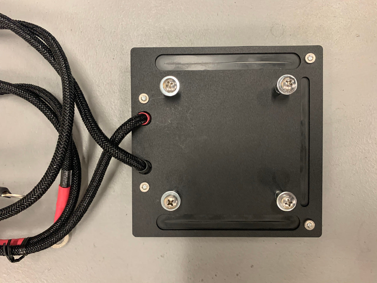 sPOD BantamX Touchscreen for Uni with 36 Inch battery cables