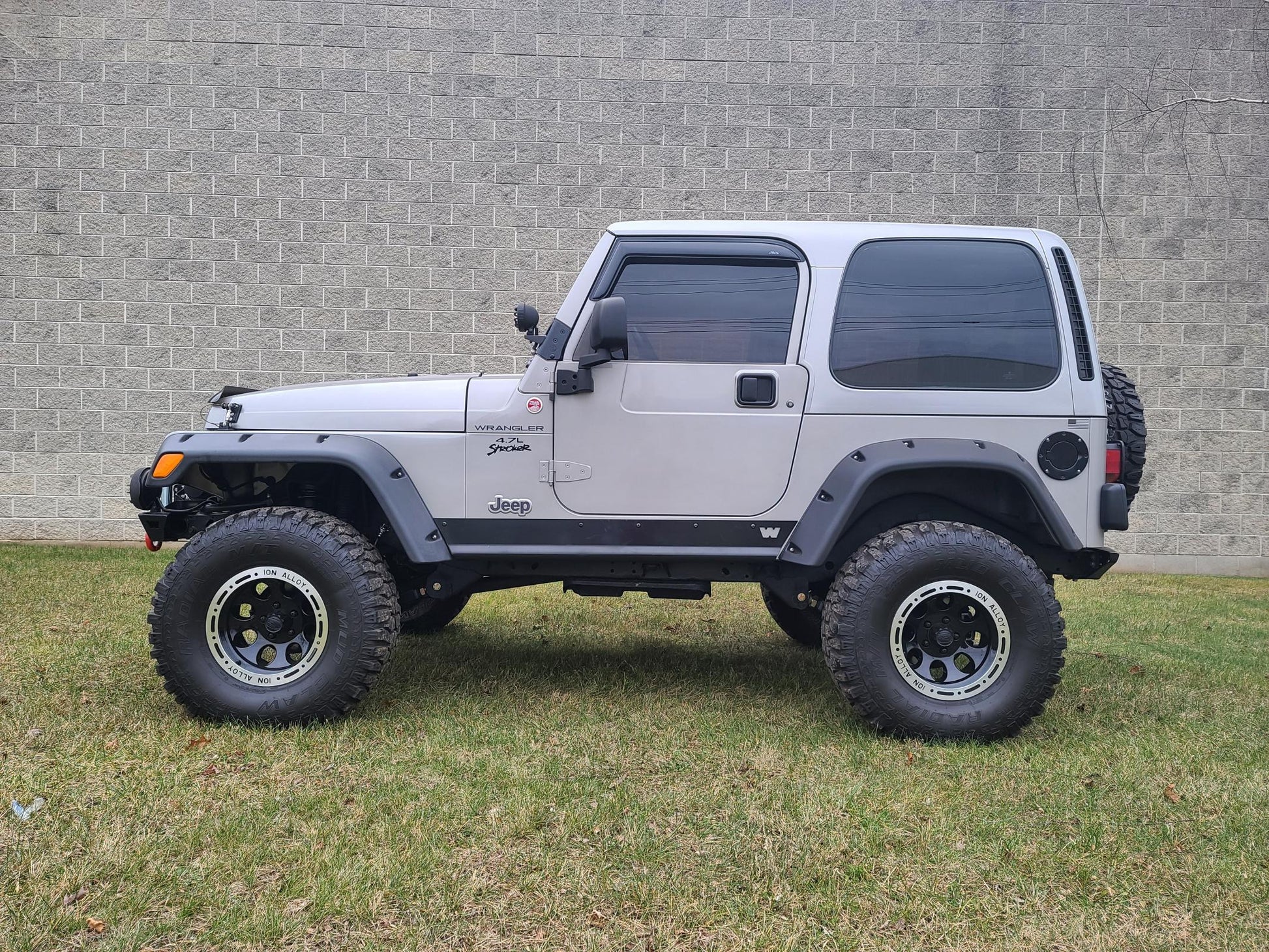 Clayton Off Road Jeep Wrangler 4.0 Inch Premium Short Arm Lift Kit 1997-2006 TJ/LJ Clayton Off Road