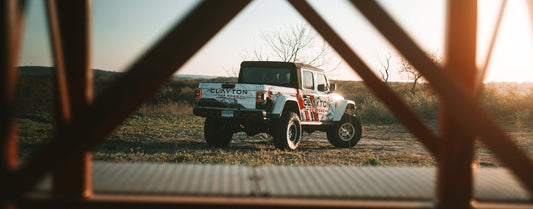 Jeep Gladiator Diesel 2.5 Inch Premium Lift Kit 2021-2023 JT Clayton Off Road-1