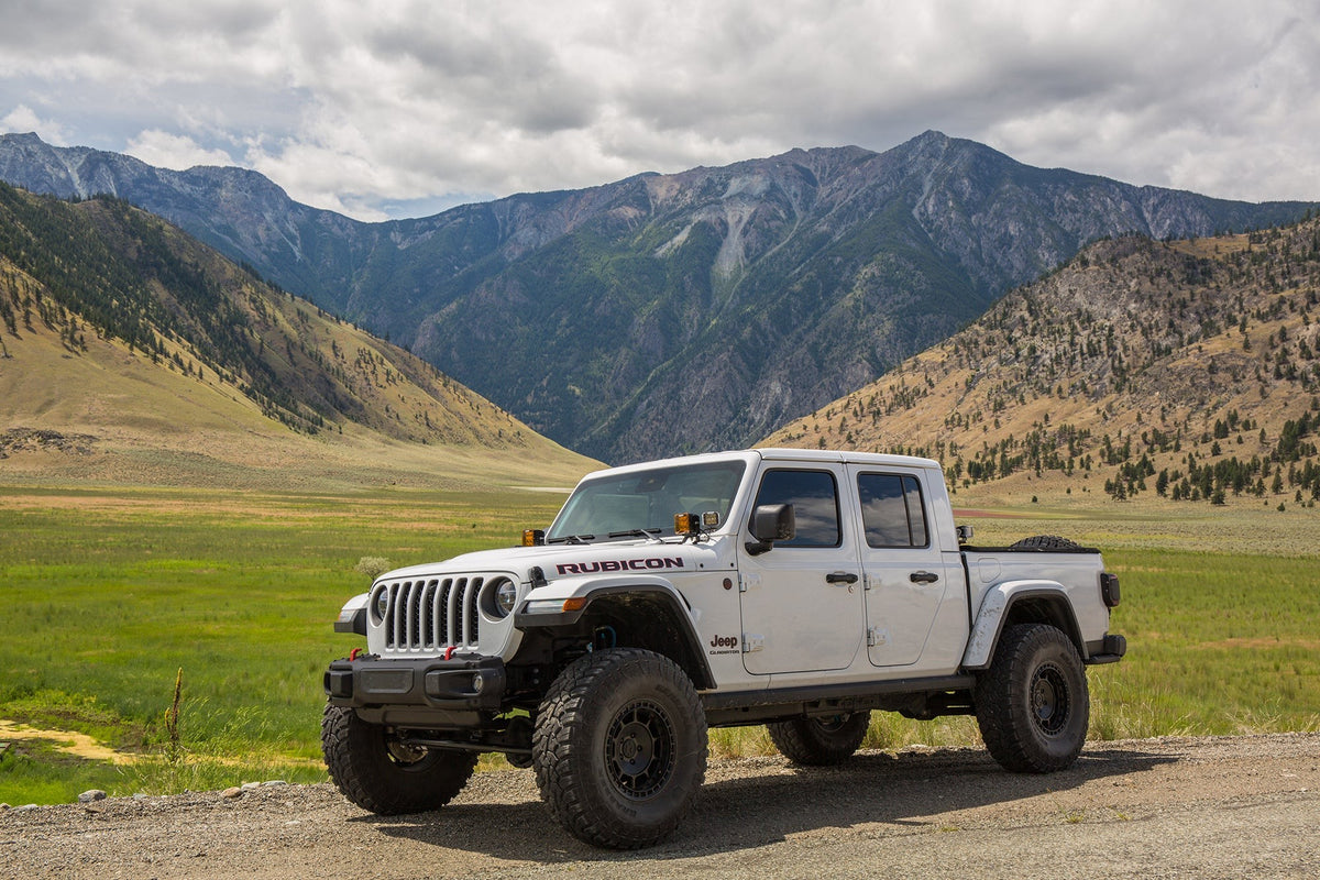 Jeep Gladiator 2.5 Inch Overland Plus Lift Kit 2020+ JT Clayton Off Road-4