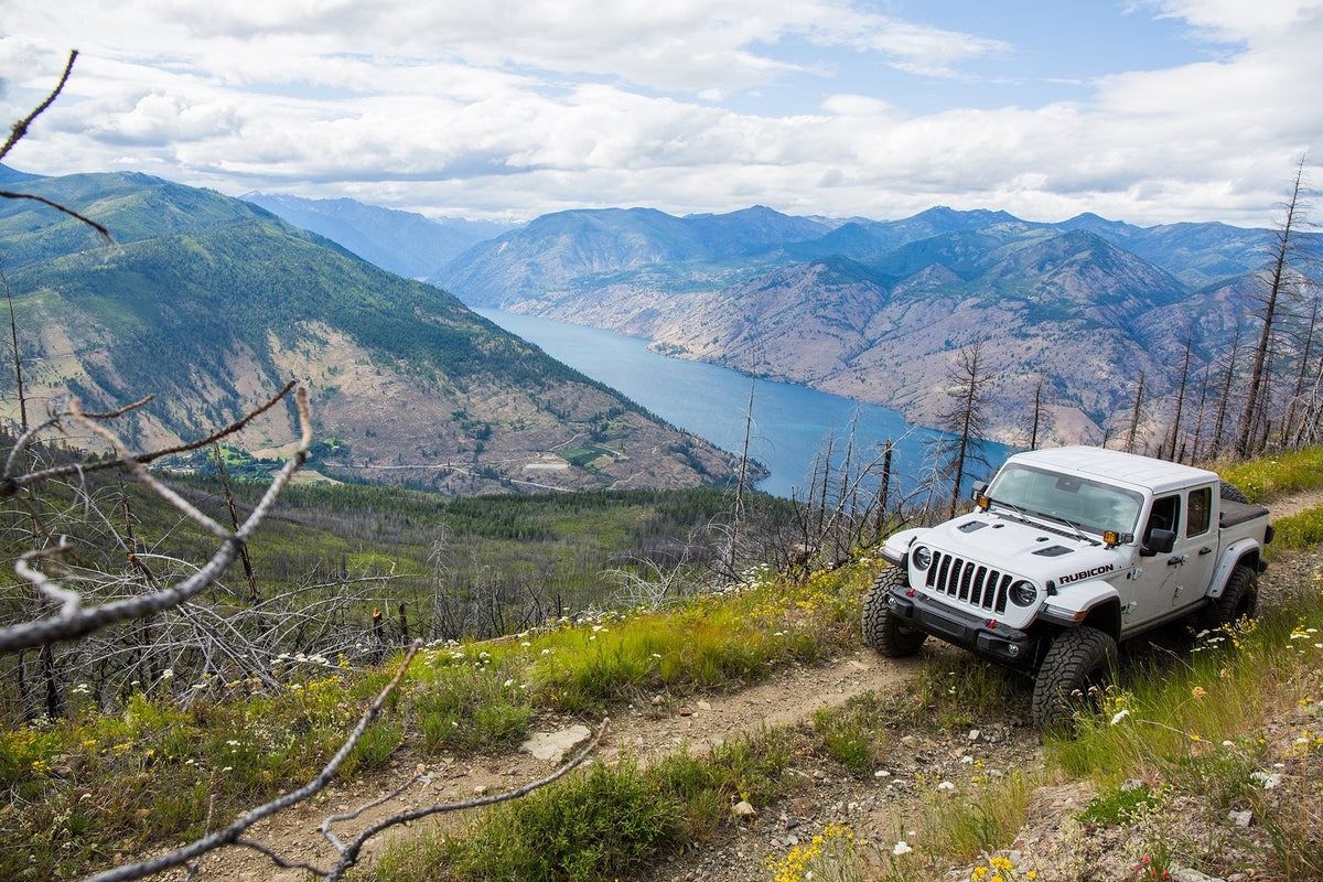 Jeep Gladiator 2.5 Inch Overland Plus Lift Kit 2020+ JT Clayton Off Road-5