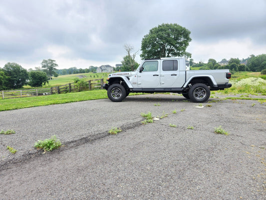 Jeep Gladiator 1.5 Inch Ride Right+ Lift Kit 2020+ JT Clayton Off Road-1