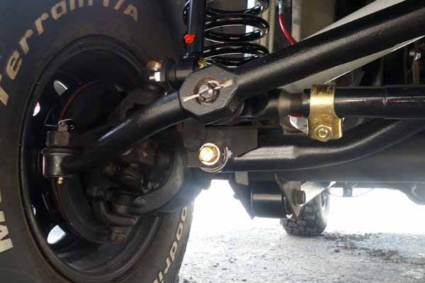 Clayton Off Road Jeep Cherokee 4.5 Inch Long Arm Lift Kit 1984-2001 XJ Clayton Off Road