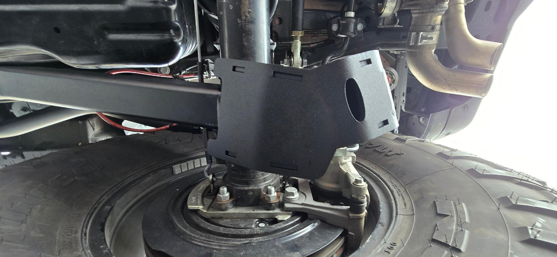 Clayton Off Road Jeep Wrangler Rear Bolt On Shock Bracket Control Arm Skids 2018+ JL Clayton Off Road