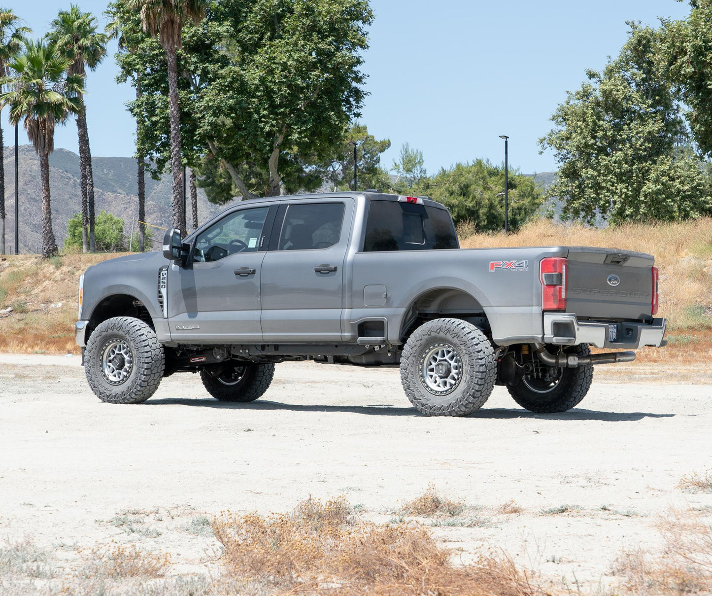 E-Venture System Base 3.0 Lift 2023+ Ford F250/F350 Gas Carli Suspension-5
