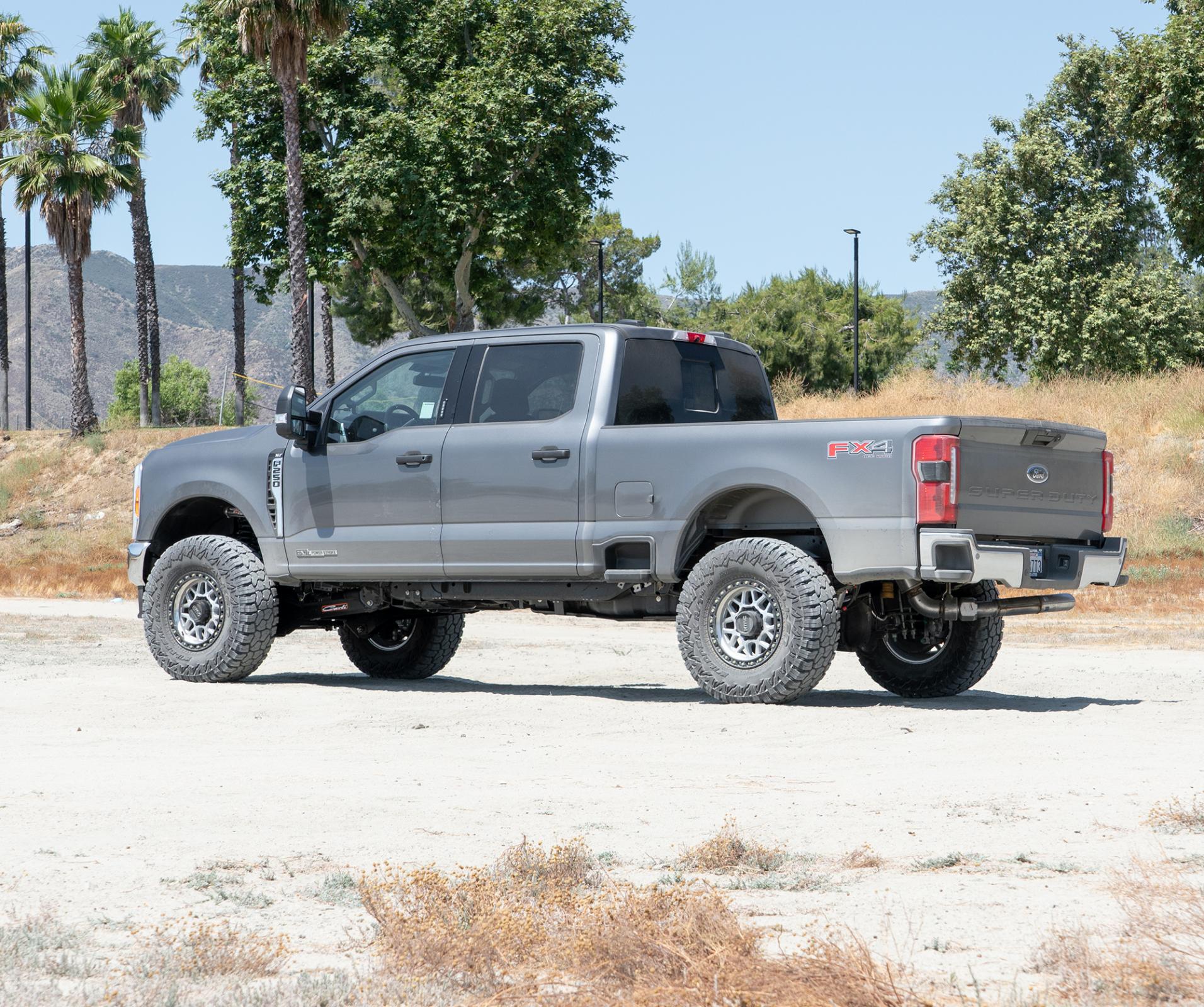 E-Venture System Base 3.5 Lift 2023+ Ford F250/F350 Diesel Carli Suspension-5