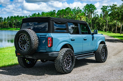 Dominator Xtreme D1 Side Steps with Rocker Panel Mounting Bracket Kit Textured Black 2021-2025 Ford Bronco Go Rhino-1