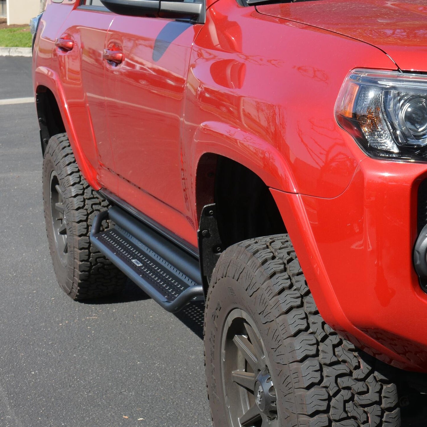 Dominator Xtreme D1 SideSteps With Mounting Bracket Kit Textured Black 2014-2024 Toyota 4Runner Go Rhino-4