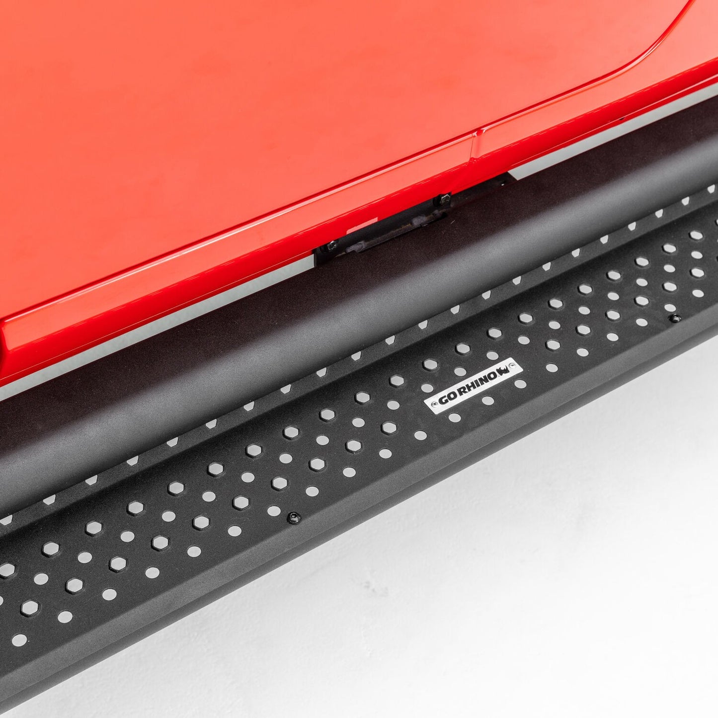 Dominator Xtreme D1 SideSteps With Mounting Bracket Kit Textured Black 2005-2023 Toyota Tacoma Go Rhino-3