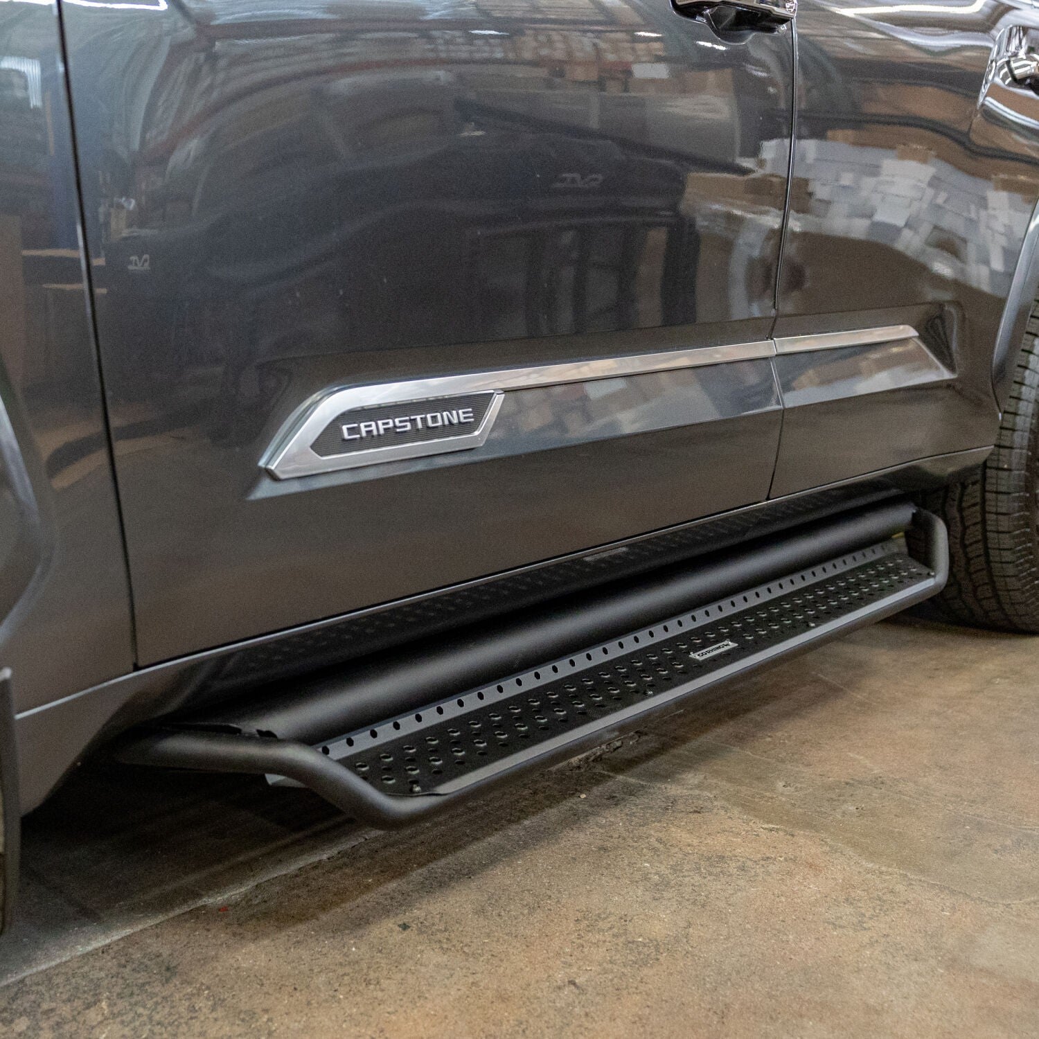 Dominator Xtreme D1 SideSteps Complete Kit: SideStep + Brackets Textured Black 2023-2026 Toyota Sequoia Go Rhino-2
