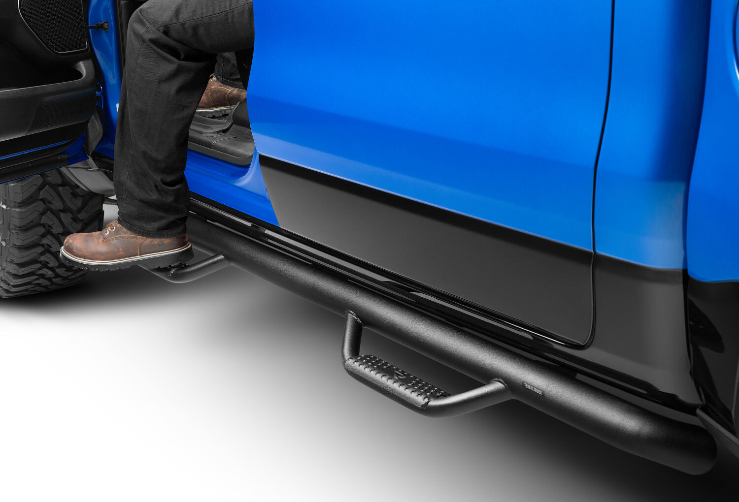 Nerf Step Bar Cab Length (2 Steps per Side) 2019-2025 (New Body Style) Ram 1500 NFab-4