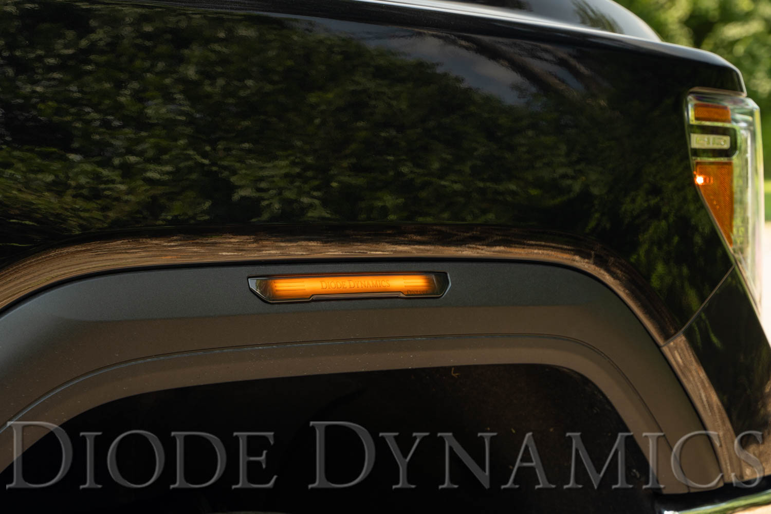Diode Dynamics LED Sequential Sidemarkers for 20-21 Sierra 2500/3500 HD Set Diode Dynamics
