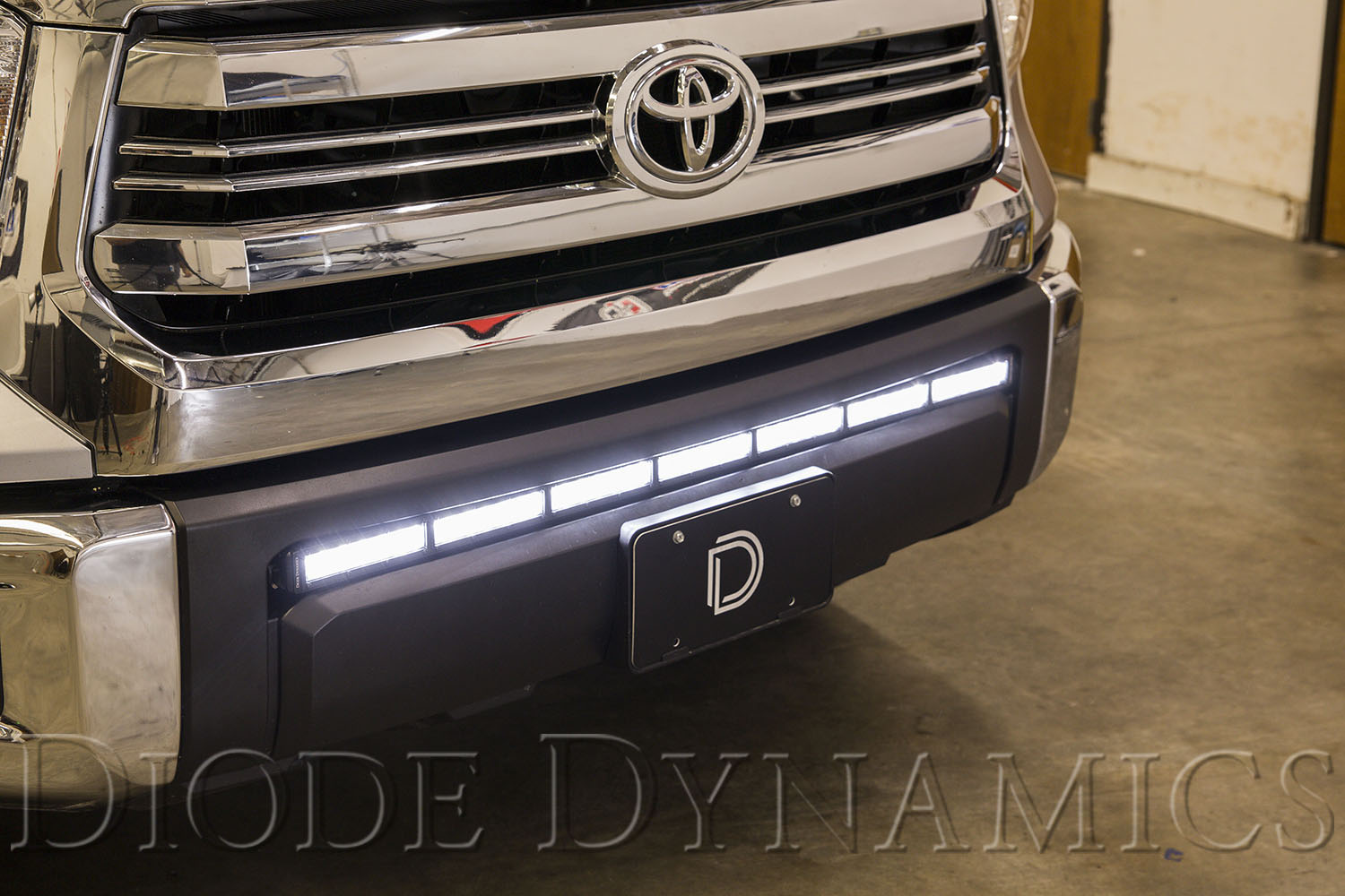 Diode Dynamics Tundra 30 Inch LED Light Bar Kit 14-Pres Tundra Clear Stealth Diode Dynamics