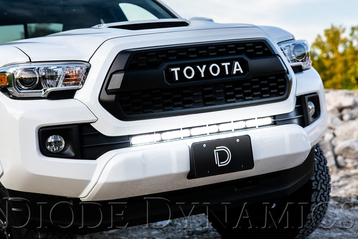Diode Dynamics Tacoma 30 Inch LED Light Bar Kit 16-19 Tacoma Stealth Clear Driving Diode Dynamics