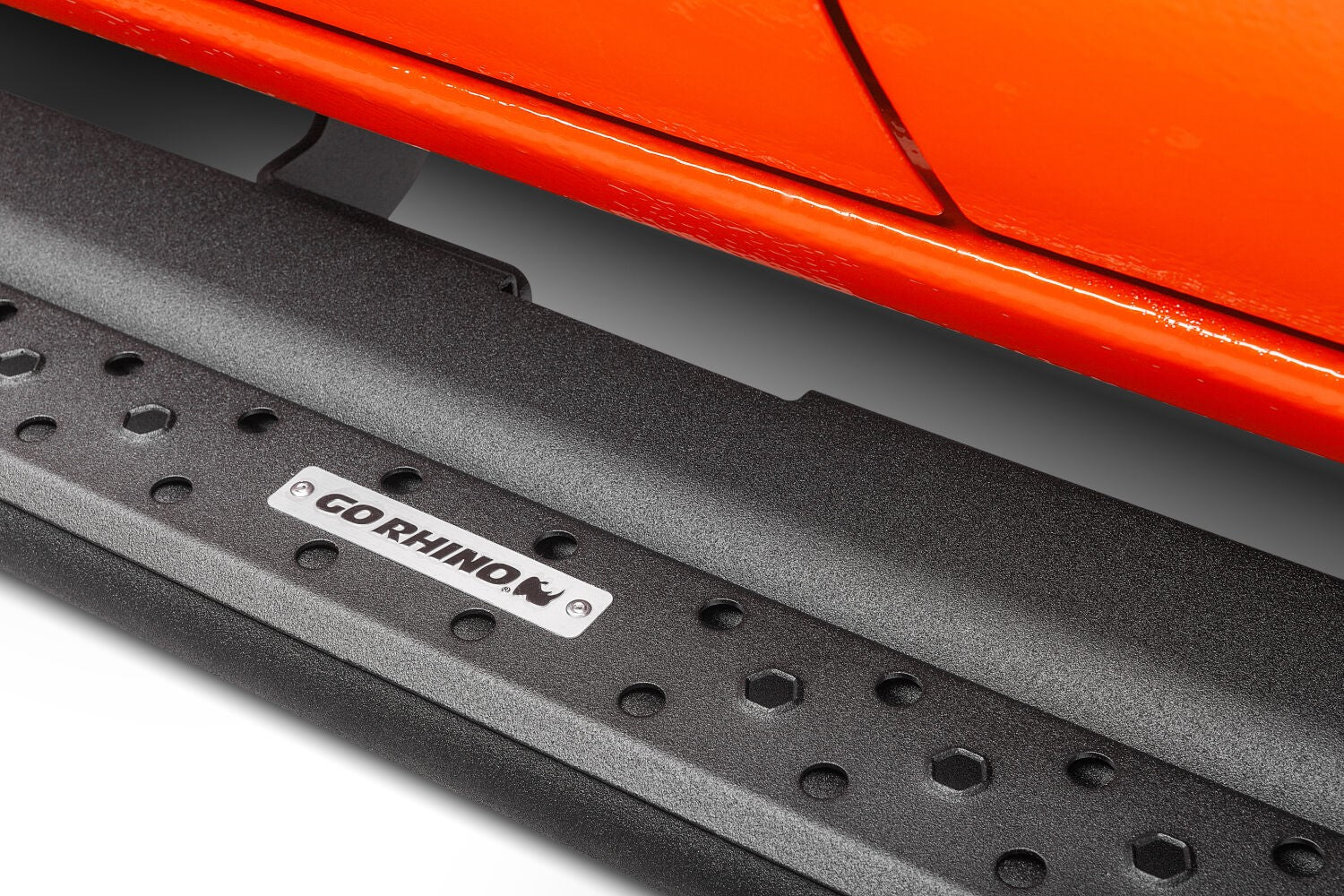 Dominator Xtreme DSS SideSteps With Mounting Bracket Kit Textured Black 2021-2025 Ford Bronco 4 Door Go Rhino-3