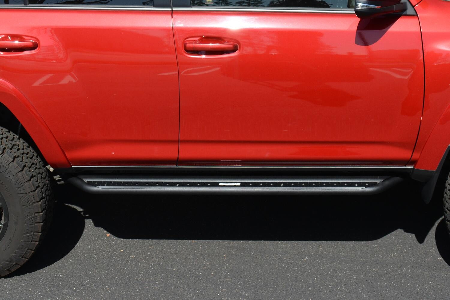 Dominator Xtreme DSS SideSteps With Mounting Bracket Kit Textured Black 2014-2024 Toyota 4Runner Go Rhino-4