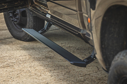 Power Running Boards HT-Series Crew Cab Ram 2500/3500 2WD/4WD (11-26) Rough Country-5