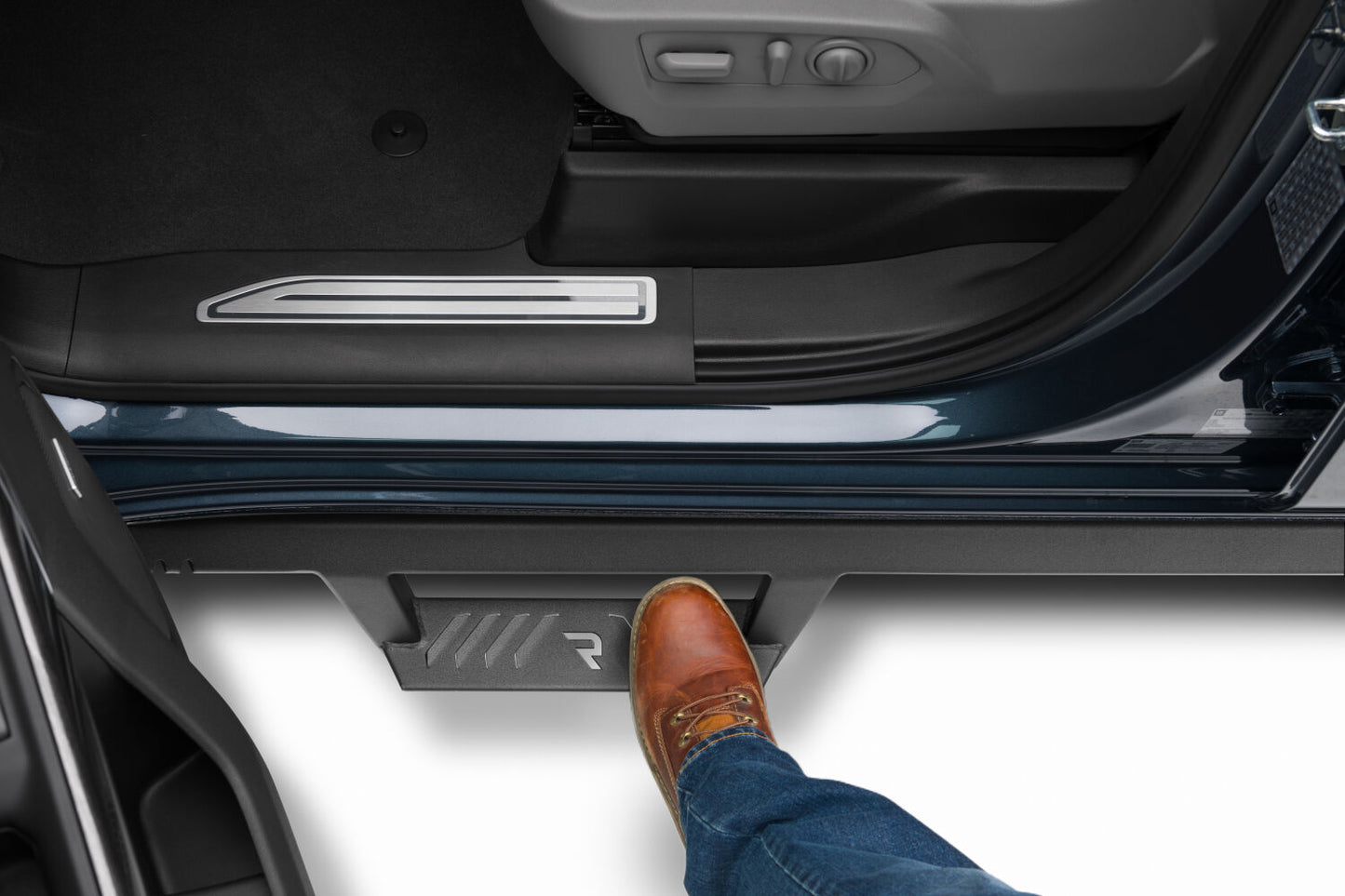 EpYx Step System Cab Length (2 Steps per Side) 2019 (New Body Style)-2025 Chevy Silverado/GMC Sierra 1500/2020-2025 2500 HD/3500 HD Textured Black NFab-11