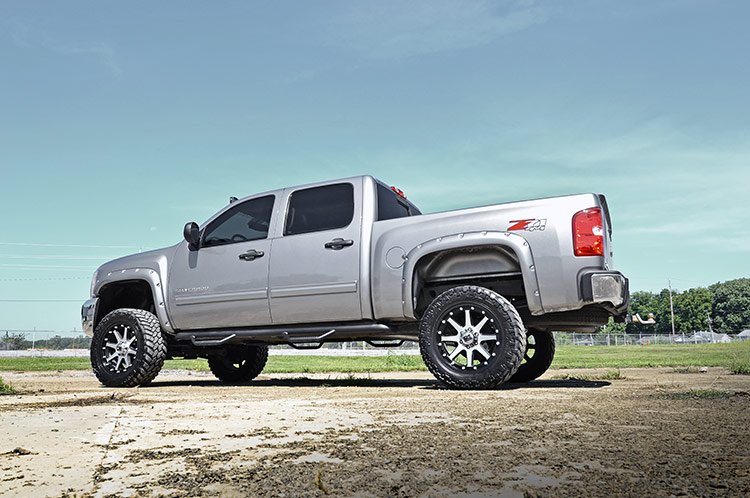 Rough Country Chevrolet Pocket Fender Flares w/Rivets 07-13 Silverado 1500 5 Foot 8 Inch Bed Rough Country