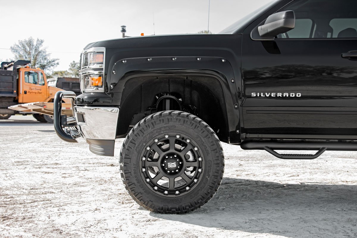 Rough Country Chevrolet Pocket Fender Flares w/Rivets 14-15 Silverado 1500 5 Foot 8 Inch Bed Rough Country