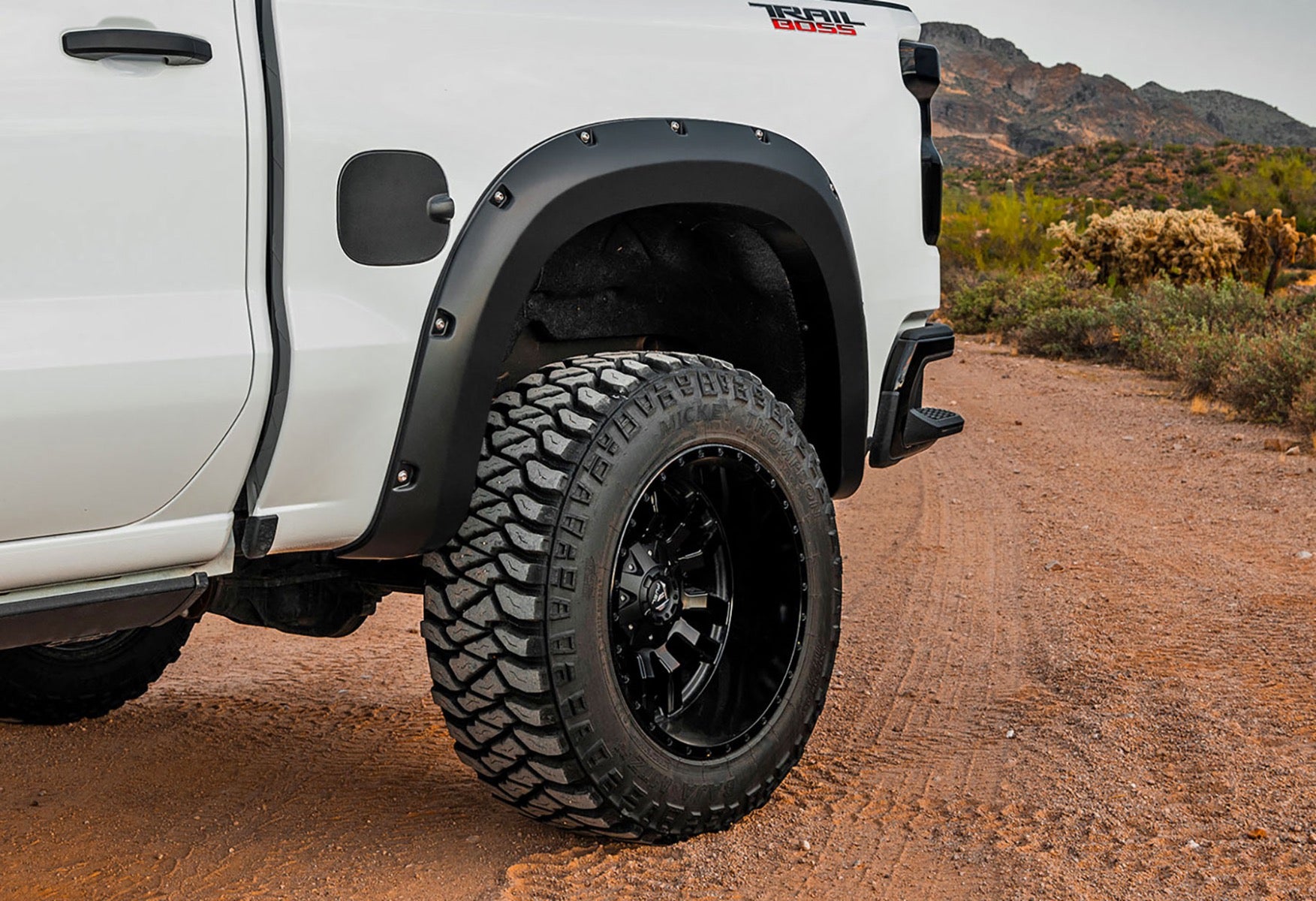 Pocket Fender Flares G1K Deep Ocean Blue Chevy Silverado 1500 (19-21) Rough Country-3