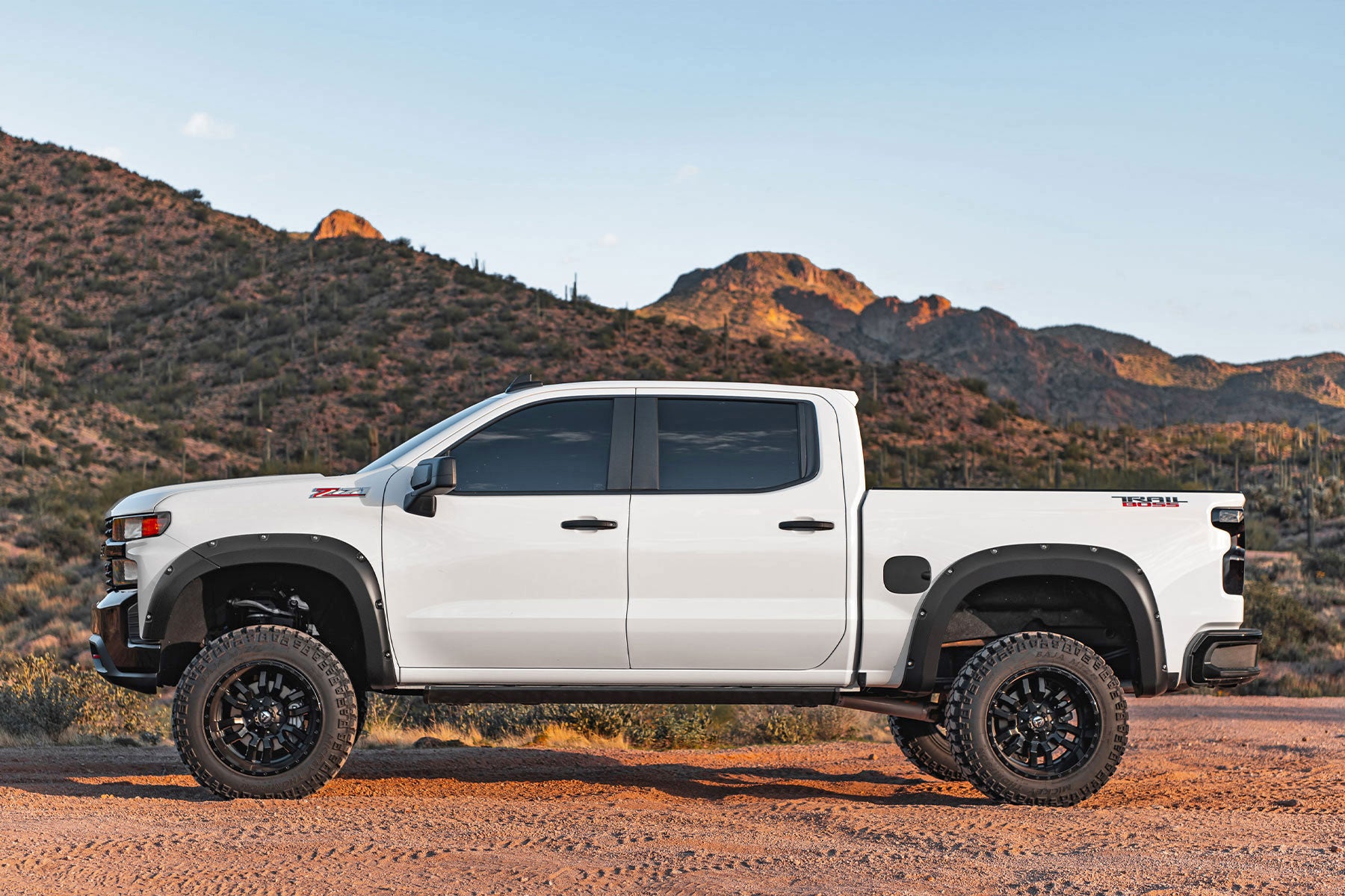Pocket Fender Flares G1K Deep Ocean Blue Chevy Silverado 1500 (19-21) Rough Country-5