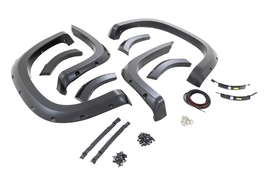 Traditional Pocket Fender Flares Gloss Black Chevy Silverado 1500 (19-23) Rough Country-1