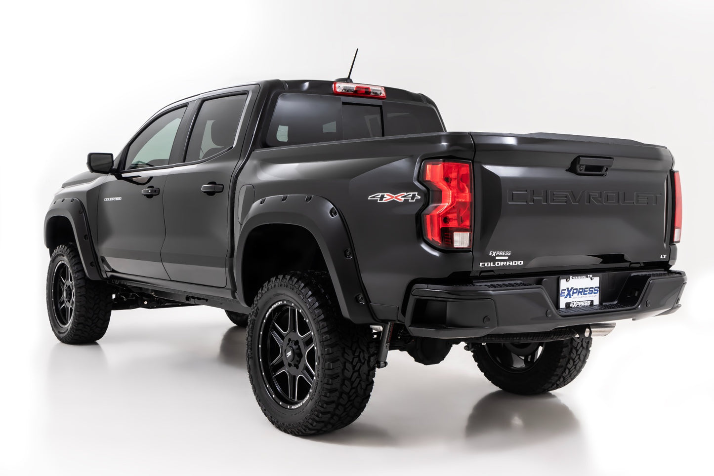 Pocket Fender Flares GNT Radiant Red Chevy Colorado 2WD/4WD (2023-2026) Rough Country-3