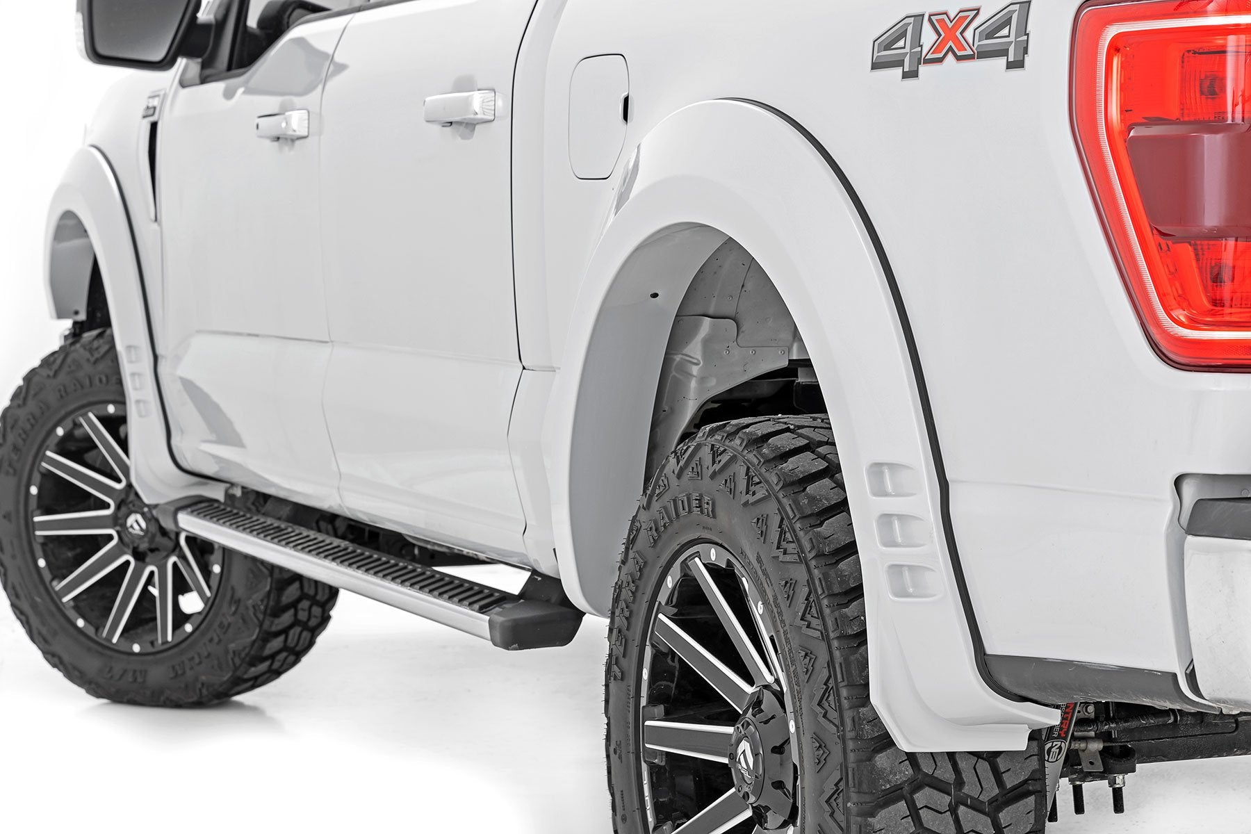 Rough Country SF1 Pocket Fender Flares 21-22 Ford F-150 2WD/4WD Rough Country