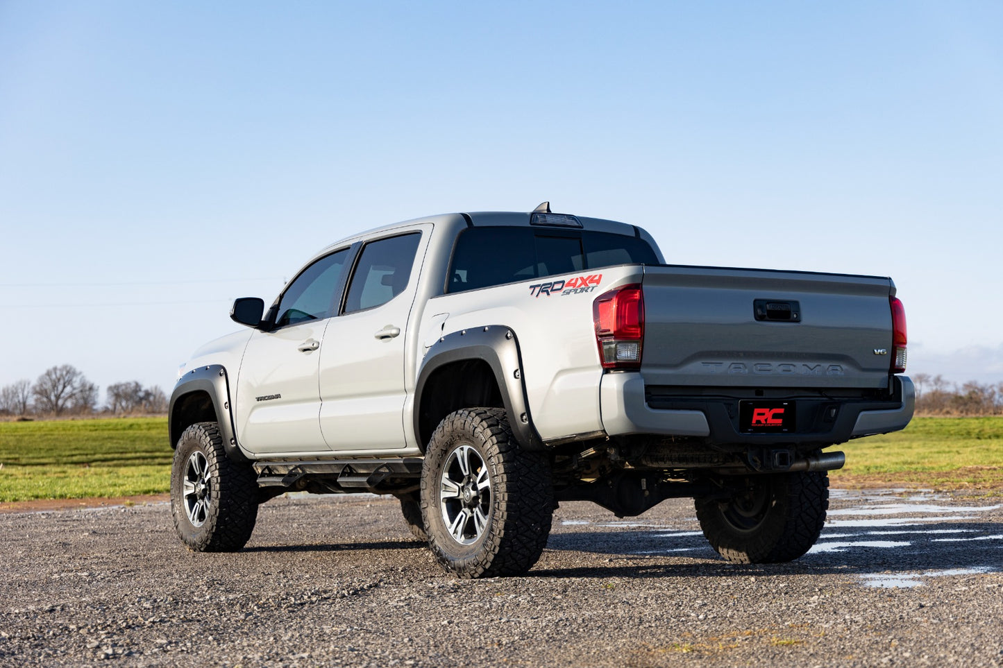Pocket Fender Flares 8W7 Blue Crush Toyota Tacoma 2WD/4WD (2016-2023) Rough Country-3