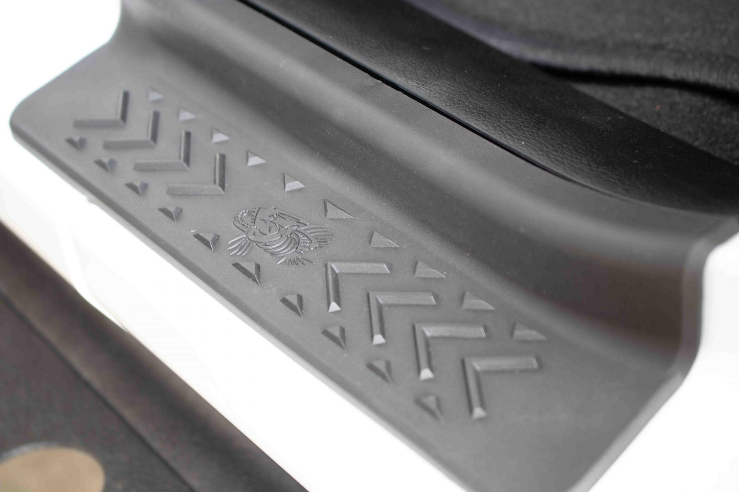 2020-Present Jeep Gladiator JT Entry Guards Fishbone Offroad-5