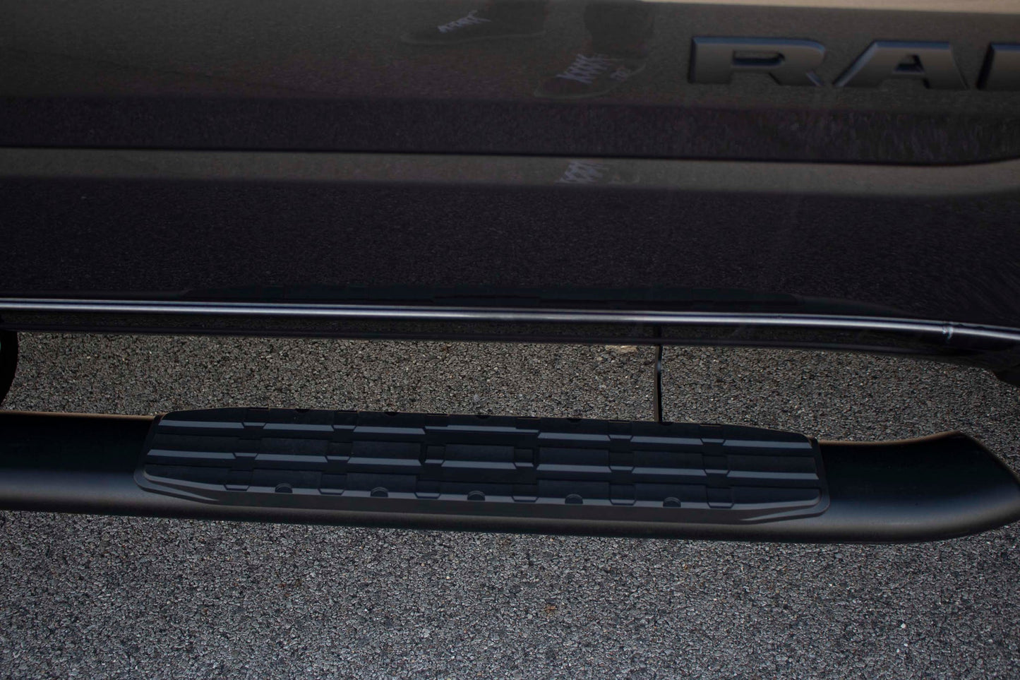 Fishbone Offroad 19-Current Ram 1500 Quad Cab 5 Inch Oval Side Steps Fishbone Offroad